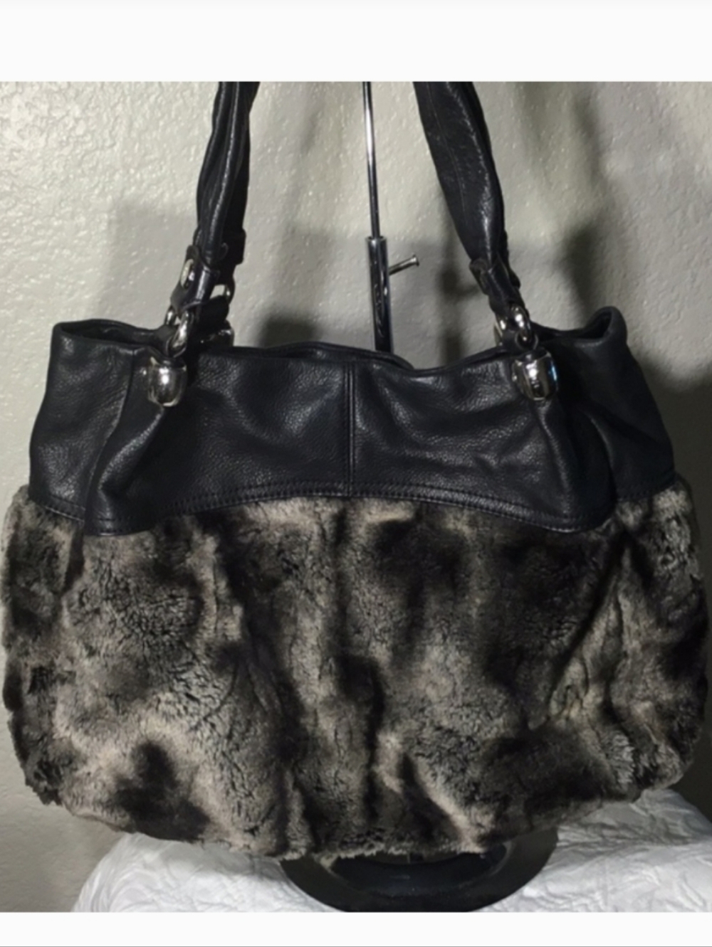 Medium Shoulder Tote in Soft Charcoal & Black Leather Used Once